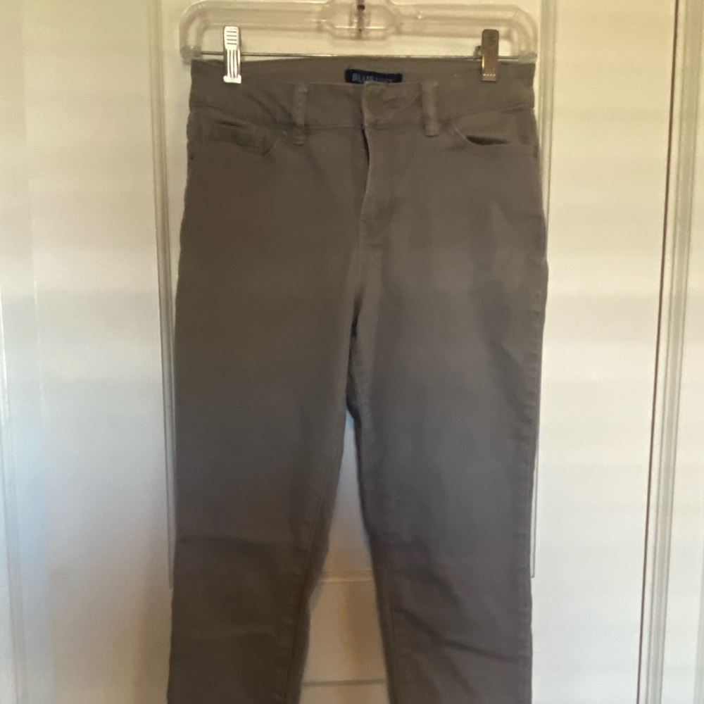 Women’s Grey Skinny Jeans (jeggings)